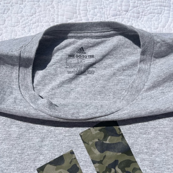 camo Adidas short sleeve top - Picture 2 of 2